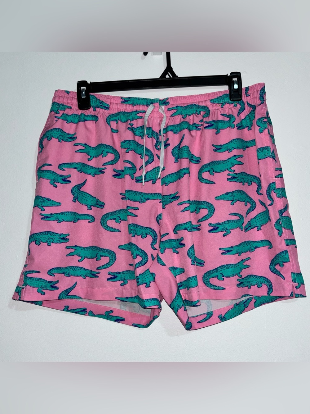 Chubbies Pink Alligator Swim Trunks 2XL
